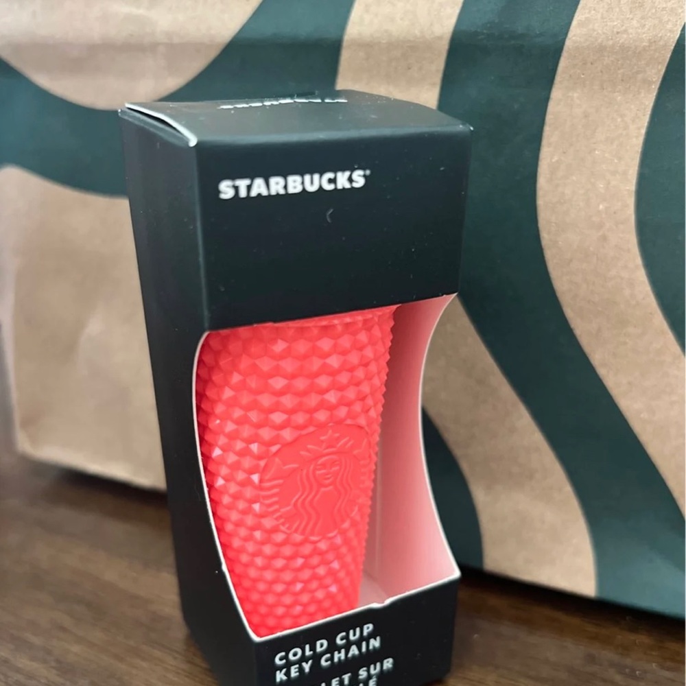 ⭐️ Starbucks new Dragon fruit key chain ⭐️DISCOUNTED SHIPPING ⭐️